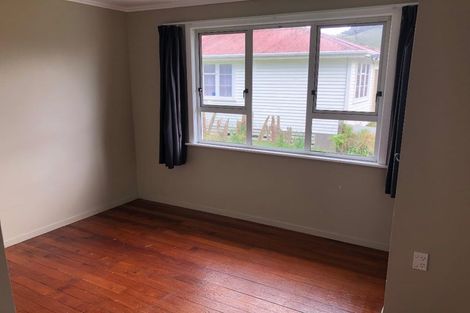 Photo of property in 11 Pukemiro Road, Te Kamo, Whangarei, 0112