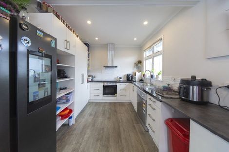 Photo of property in 36 Botanical Road, Takaro, Palmerston North, 4412