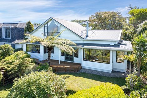 Photo of property in 8 Ranikhet Way, Khandallah, Wellington, 6035