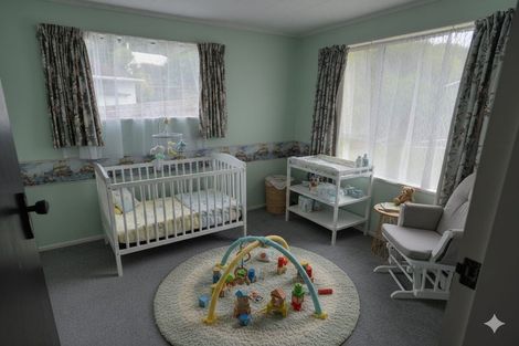 Photo of property in 31 Hicks Close, Whitby, Porirua, 5024