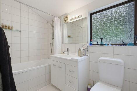 Photo of property in 21 Rama Crescent, Khandallah, Wellington, 6035