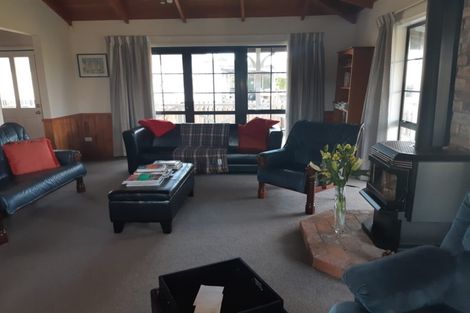 Photo of property in 16 Esther Street, Martinborough, 5711