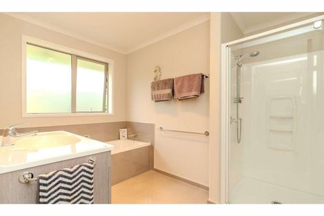 Photo of property in 13 Barrett Place, Kerikeri, 0230