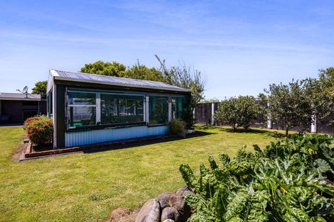 Photo of property in 74 Riemenschneider Street, Manaia, 4612