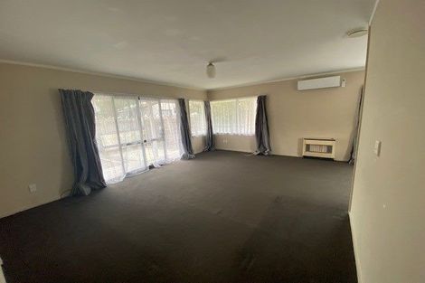 Photo of property in 17 Reeves Close, Fairview Downs, Hamilton, 3214