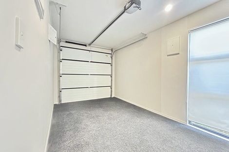 Photo of property in 8a Nandana Drive, Glen Eden, Auckland, 0602