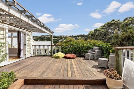 Photo of property in 14 Garfield Street, Brooklyn, Wellington, 6021