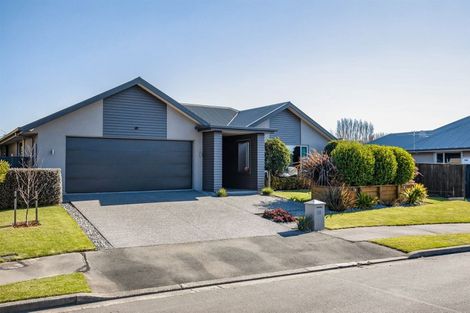 Photo of property in 23 Six Silvers Avenue, Halswell, Christchurch, 8025