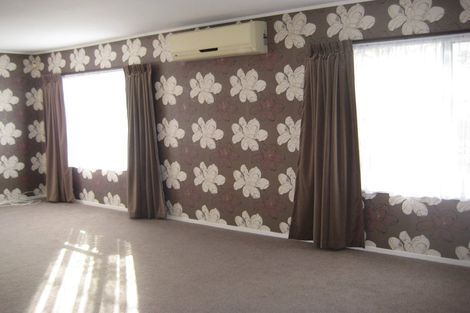 Photo of property in 75 Kennedy Avenue, Forrest Hill, Auckland, 0620