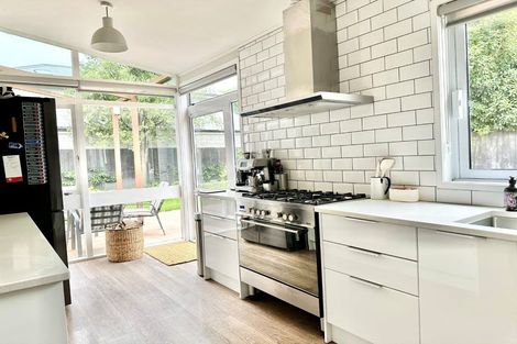 Photo of property in 57 Grahams Road, Burnside, Christchurch, 8041