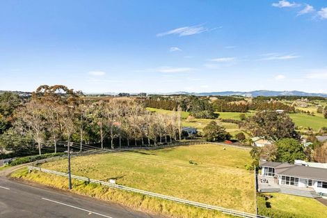 Photo of property in 25 Colombo Road, Waiuku, 2123