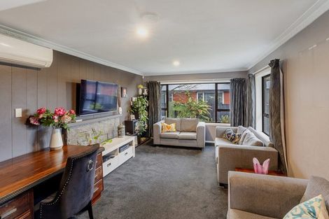 Photo of property in 409 Main Road North, Redwood, Christchurch, 8051