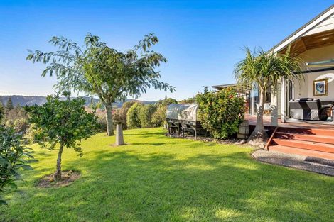 Photo of property in 27 Herbert Drive, Whangamata, 3620