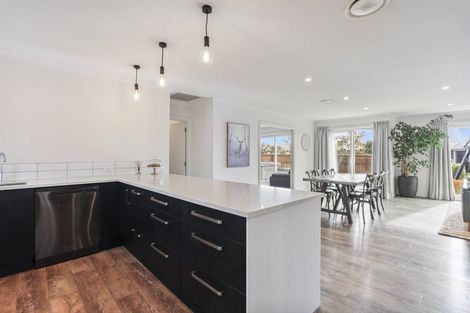 Photo of property in 70 Watkins Drive, Rangiora, 7400
