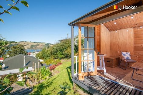 Photo of property in 51 Totara Street, Ravensbourne, Dunedin, 9022
