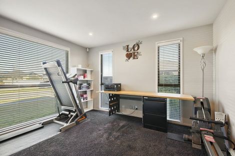 Photo of property in 55 Sovereign Boulevard, Kaiapoi, 7630