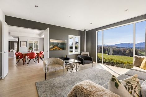 Photo of property in 31 Matheson Crescent, Albert Town, Wanaka, 9305