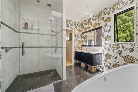 Photo of property in 17 Silich Street, Acacia Bay, Taupo, 3330