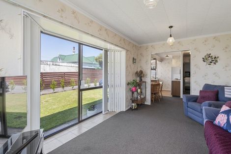 Photo of property in 3 Webster Street, Westown, New Plymouth, 4310