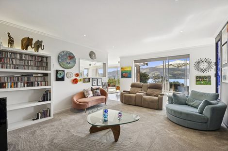 Photo of property in 28 Barling Street, Macandrew Bay, Dunedin, 9014