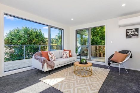 Photo of property in 10a Rewa Terrace, Tawa, Wellington, 5028