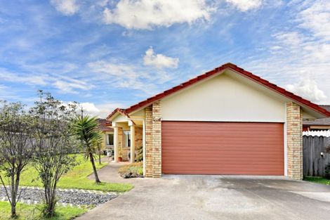 Photo of property in 38 Milson Drive, Papakura, 2110