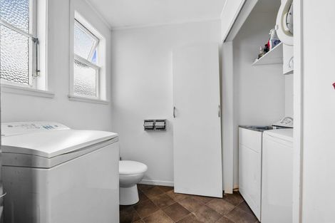 Photo of property in 171 Powderham Street, New Plymouth, 4310