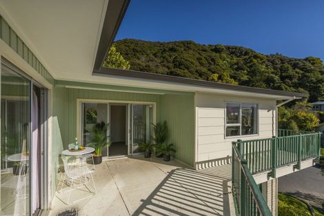 Photo of property in 4 Chanel Grove, Waterloo, Lower Hutt, 5011
