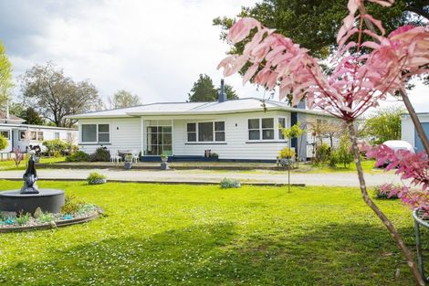 Photo of property in 15 Ioapa Road, Te Karaka, 4022
