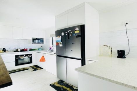 Photo of property in 21d Awatere Street, Clover Park, Auckland, 2023