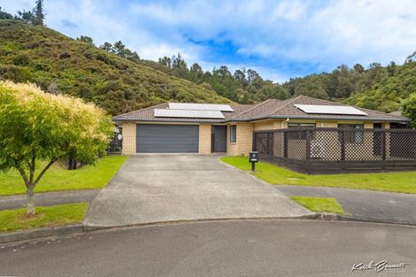 Photo of property in 4 Boleyn Close, Kingsley Heights, Upper Hutt, 5018