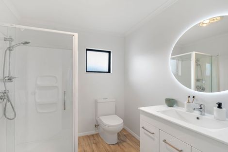 Photo of property in 29 Gledstane Road, Stanmore Bay, Whangaparaoa, 0932