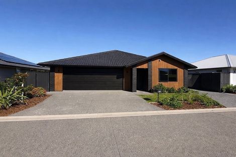 Photo of property in 2b Kauri Lane, Omokoroa, 3114