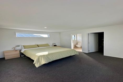 Photo of property in 2/368 Hereford Street, Linwood, Christchurch, 8011