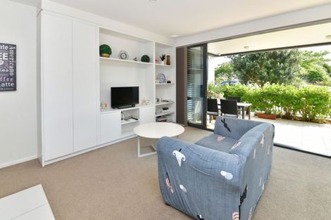 Photo of property in 9a Botanical Drive, Silverdale, 0932