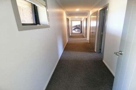 Photo of property in 5 Vanquish Place, Flagstaff, Hamilton, 3210