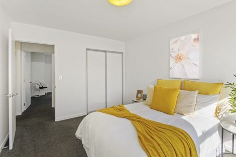 Photo of property in 2/40 Brockworth Place, Riccarton, Christchurch, 8011