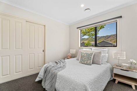 Photo of property in 37 Achil Street, Cromwell, 9310