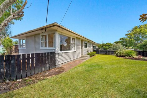 Photo of property in 1/117 Parkhurst Road, Parakai, 0830
