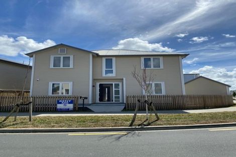 Photo of property in 26 Warbler Crescent, Papakura, 2110