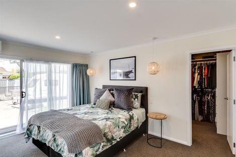 Photo of property in 27 Meeanee Road, Taradale, Napier, 4112