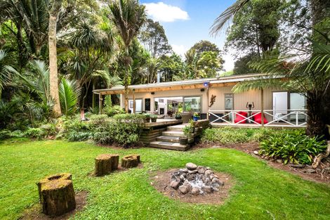 Photo of property in 3 Opanuku Road, Henderson Valley, Auckland, 0612