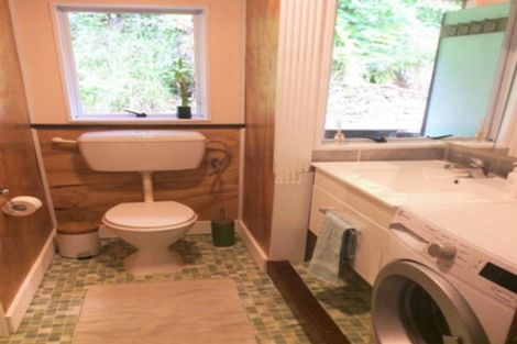 Photo of property in 9 Waiotahi Road, Thames, 3500