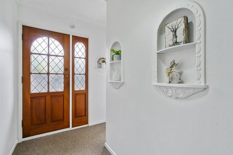 Photo of property in 16 Penryn Drive, Camborne, Porirua, 5026