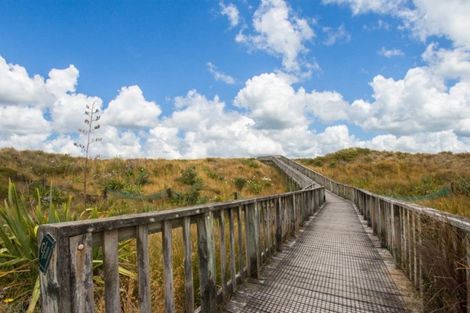 Photo of property in 111 Bream Bay Drive, Ruakaka, 0116