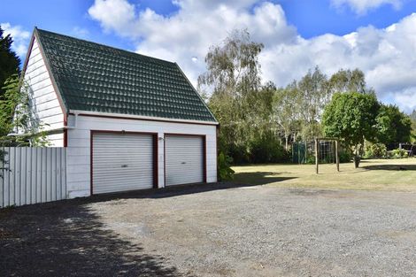 Photo of property in 44 Te Horo Beach Road, Te Horo, Otaki, 5581