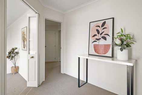 Photo of property in 17 Warwick Drive, Lynmore, Rotorua, 3010