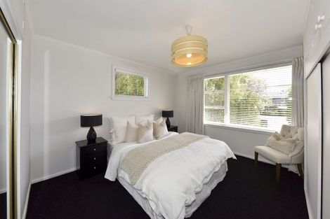 Photo of property in 11 Chislehurst Place, Bryndwr, Christchurch, 8052