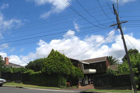 Photo of property in 12 Seaview Road, Milford, Auckland, 0620