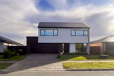 Photo of property in 390 Wigram Road, Halswell, Christchurch, 8025